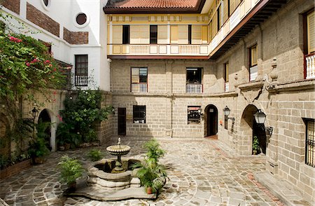 Courtyard of Casa Manila, a reconstructed example of Bahay na bato, the classic Filipino house, now a Museum, Intramuros, Manila, Philippines, Southeast Asia, Asia Stock Photo - Rights-Managed, Code: 841-06341387