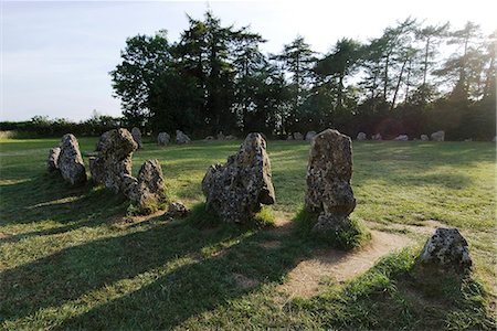 simsearch:841-07202123,k - Rollright Stones, a Neolithic standing stone circle dating from around 2500BC, on the Oxfordshire Warwickshire border, England, United Kingdom, Europe Stock Photo - Rights-Managed, Code: 841-06341998