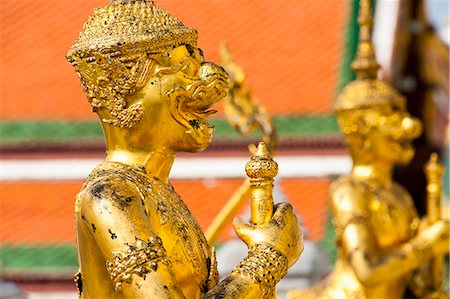 simsearch:841-06444990,k - Gold guardian statue at the Grand Palace, Bangkok, Thailand, Southeast Asia, Asia Stock Photo - Rights-Managed, Code: 841-06444993