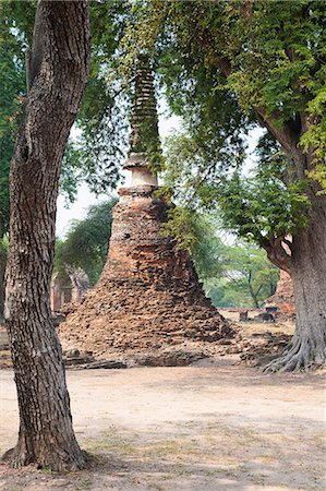 simsearch:841-06444990,k - Stupa at Wat Phra Si Sanphet in the Ancient Historical Park of Ayutthaya City, UNESCO World Heritage Site, Thailand, Southeast Asia, Asia Stock Photo - Rights-Managed, Code: 841-06445002