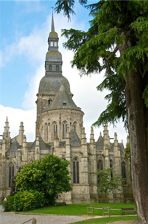 simsearch:841-06807616,k - Saint Sauveur Basilica, Roman Gothic, Dinan, Brittany, Cotes d'Armor, France, Europe Stock Photo - Rights-Managed, Code: 841-06445965