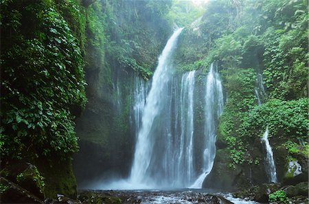 Air Terjun Tiu Kelep waterfall, Senaru, Lombok, Indonesia, Southeast Asia, Asia Foto de stock - Con derechos protegidos, Código: 841-06446644