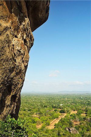 simsearch:841-06446692,k - View of plains from Sigiriya (Lion Rock), UNESCO World Heritage Site, Sri Lanka, Asia Stock Photo - Rights-Managed, Code: 841-06446703