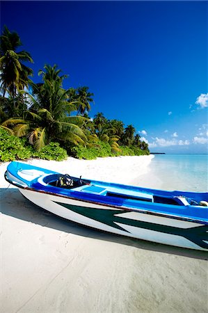 dingy - A small dinghy on a tropical beach, Maldives, Indian Ocean, Asia Stock Photo - Rights-Managed, Code: 841-06447299