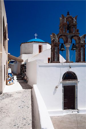 Church and souvenir shop at Santorini, Cyclades, Greek Islands, Greece, Europe Stock Photo - Rights-Managed, Code: 841-06447304