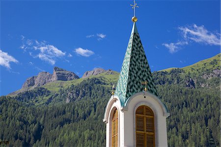 simsearch:841-07083026,k - Vue sur l'église, Canazei, Val di Fassa, Trentin-Haut-Adige, Italie, Europe Photographie de stock - Rights-Managed, Code: 841-06448742