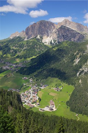 simsearch:841-06448891,k - View of Corvara from Col Alto, Corvara, Badia Valley, Bolzano Province, Trentino-Alto Adige/South Tyrol, Italian Dolomites, Italy, Europe Stock Photo - Rights-Managed, Code: 841-06448765