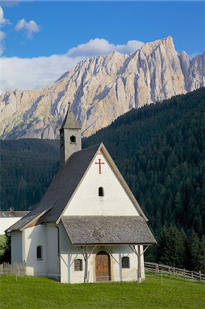 simsearch:841-06342155,k - Church and Latemar Group mountains near Welschnofen, Bolzano Province, Trentino-Alto Adige/South Tyrol, Italian Dolomites, Italy, Europe Stock Photo - Rights-Managed, Code: 841-06448781