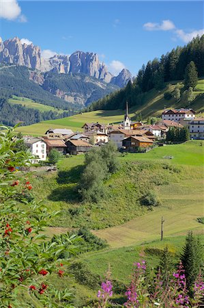 simsearch:841-06448891,k - Moena, Fassa Valley, Trento Province, Trentino-Alto Adige/South Tyrol, Italian Dolomites, Italy, Europe Stock Photo - Rights-Managed, Code: 841-06448876