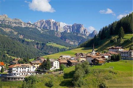 simsearch:841-06448891,k - Moena, Fassa Valley, Trento Province, Trentino-Alto Adige/South Tyrol, Italian Dolomites, Italy, Europe Stock Photo - Rights-Managed, Code: 841-06448877