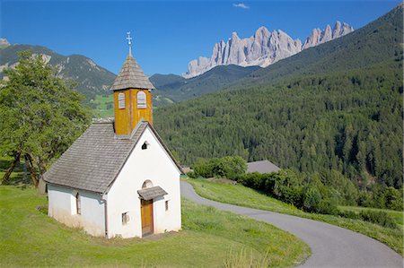 simsearch:841-06342155,k - Church, Val di Funes, Bolzano Province, Trentino-Alto Adige/South Tyrol, Italian Dolomites, Italy, Europe Stock Photo - Rights-Managed, Code: 841-06448902