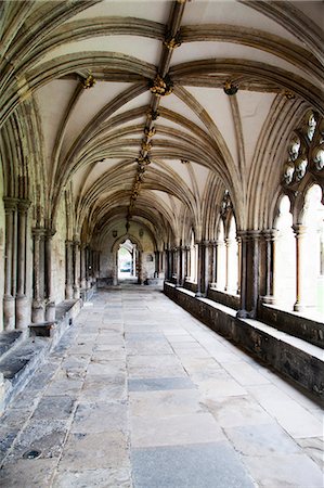 simsearch:841-03031656,k - Norwich Cathedral Cloisters, Norwich, Norfolk, England, United Kingdom, Europe Stock Photo - Rights-Managed, Code: 841-06449186