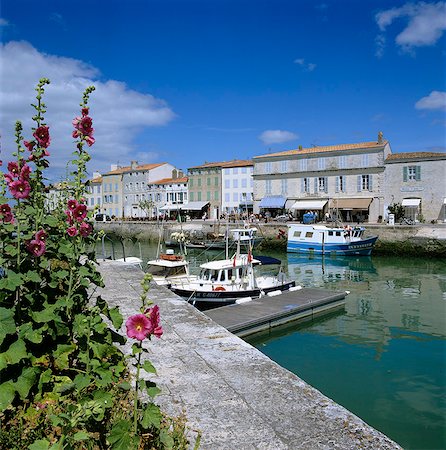 simsearch:841-06445552,k - The harbour, St. Martin, Ile de Re, Poitou-Charentes, France, Europe Stock Photo - Rights-Managed, Code: 841-06449555