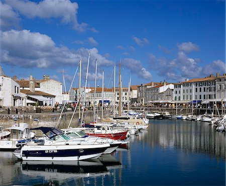 simsearch:841-06445552,k - The harbour, St. Martin, Ile de Re, Poitou-Charentes, France, Europe Stock Photo - Rights-Managed, Code: 841-06449556