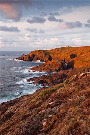 simsearch:841-06449661,k - Looking towards Pendeen lighthouse and watch on the Cornish coastline, Cornwall, England, United Kingdom, Europe Foto de stock - Con derechos protegidos, Código: 841-06449662
