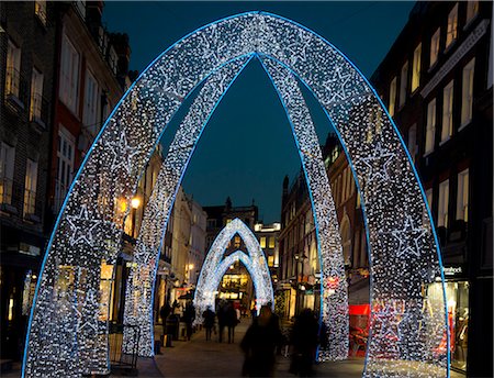 Christmas lights on South Molton Street, London, England, United Kingdom, Europe Stock Photo - Rights-Managed, Code: 841-06499857