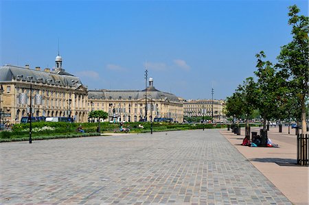 Quay Richelieu on the waterfront, Bordeaux, UNESCO World Heritage Site, Gironde, Aquitaine, France, Europe Stock Photo - Rights-Managed, Code: 841-06501053