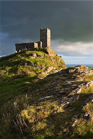 simsearch:841-06343474,k - Brentor Church on top of Brent Tor, Dartmoor, Devon, England, United Kingdom, Europe Stock Photo - Rights-Managed, Code: 841-06501341