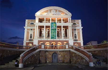 simsearch:841-06501542,k - Teatro Amazonas (Opera House) at dusk, Manaus, Amazonas, Brazil, South America Stock Photo - Rights-Managed, Code: 841-06501468