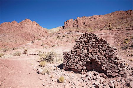 simsearch:841-06449769,k - Ruins of village brick house in the Altiplano, Potosi, Bolivia, South America Foto de stock - Con derechos protegidos, Código: 841-06501677