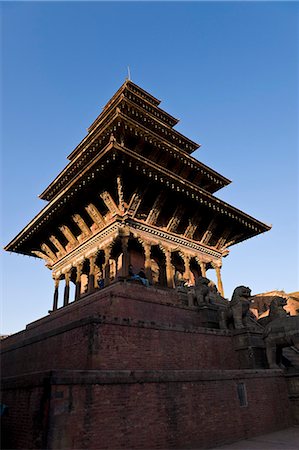 simsearch:841-06503106,k - Nyatapola, Bhaktapur, UNESCO World Heritage Site, Kathmandu Valley, Nepal, Asia Stock Photo - Rights-Managed, Code: 841-06503103