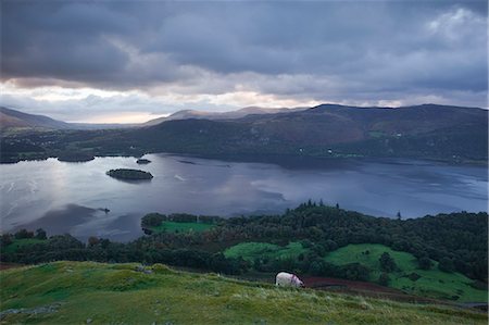 simsearch:841-07590500,k - Derwent Water under a cold sunrise in October, Lake District National Park, Cumbria, England, United Kingdom, Europe Stock Photo - Rights-Managed, Code: 841-06503300