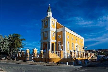 Church in Willemstad, capital of Curacao, ABC Islands, Netherlands Antilles, Caribbean, Central America Stock Photo - Rights-Managed, Code: 841-06616795