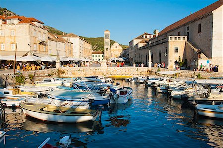 simsearch:841-07204677,k - Hvar harbour, St. Stephens Square and St. Stephens Cathedral in Hvar town centre, Hvar Island, Dalmatian Coast, Adriatic, Croatia, Europe Stock Photo - Rights-Managed, Code: 841-06804718