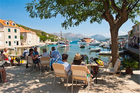 europe sidewalk cafe - Sipan Island tourists, Elaphiti Islands (Elaphites), Dalmatian Coast, Adriatic, Croatia, Europe Stock Photo - Rights-Managed, Code: 841-06804827