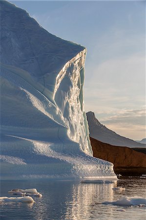 polar - Grounded icebergs, Rode O (Red Island), Scoresbysund, Northeast Greenland, Polar Regions Stock Photo - Rights-Managed, Code: 841-06804896