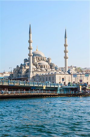 Yeni Cami (New Mosque), Istanbul Old city, Turkey, Europe Stock Photo - Rights-Managed, Code: 841-06805419