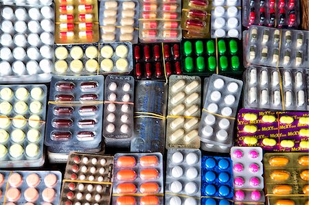 drug trade - Pharamceuticals for sale in the town market, Kengtung (Kyaingtong), Myanmar (Burma), Asia Stock Photo - Rights-Managed, Code: 841-06805753