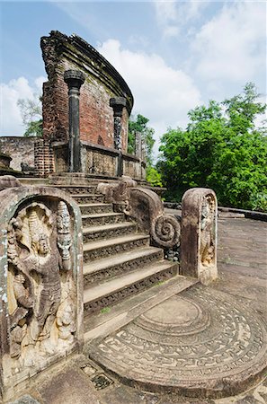 quadrangle - Vatadage, Quadrangle, Polonnaruwa, UNESCO World Heritage Site, North Central Province, Sri Lanka, Asia Stock Photo - Rights-Managed, Code: 841-06806038