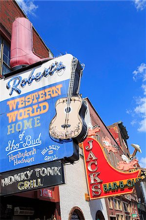 Signs on Broadway Street, Nashville, Tennessee, United States of America, North America Stock Photo - Rights-Managed, Code: 841-06806550