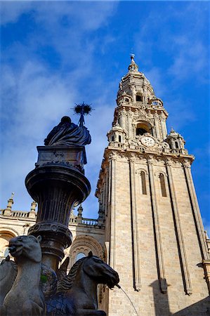 simsearch:841-06342155,k - Cathedral and fountain in Praterias Plaza, Santiago de Compostela, UNESCO World Heritage Site, Galicia, Spain, Europe Stock Photo - Rights-Managed, Code: 841-06806568