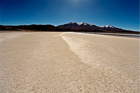 simsearch:841-06449731,k - At the edge of a salt lake high in the Bolivian Andes, Bolivia, South America Stock Photo - Rights-Managed, Code: 841-06807379
