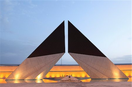 Monument to Overseas Combatants, of the Colonial Wars, Fortress of Good Success (Forte do Bom Sucesso), Belem, Lisbon, Portugal, Europe Stock Photo - Rights-Managed, Code: 841-06807405