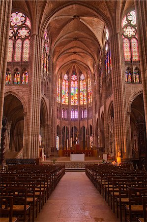 The interior of Saint Denis basilica in Paris, France, Europe Stock Photo - Rights-Managed, Code: 841-07084196