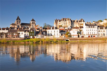 simsearch:841-07084298,k - The town of Saint-Aignan and the River Cher, Loir-et-Cher, Centre, France, Europe Stock Photo - Rights-Managed, Code: 841-07084296