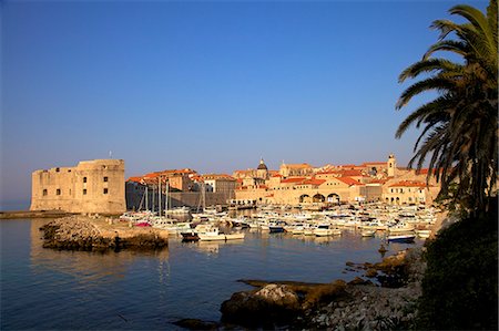 simsearch:841-07081635,k - Harbour, Dubrovnik, UNESCO World Heritage Site, Croatia, Europe Stock Photo - Rights-Managed, Code: 841-07080992