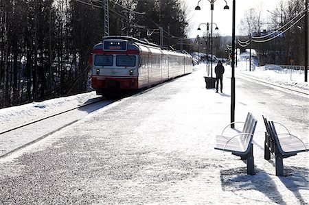 front of train and platform people - Suburban commuter train arriving at Vakas station near Oslo, Norway, Scandinavia, Europe Stock Photo - Rights-Managed, Code: 841-07081467