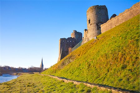simsearch:841-07084015,k - Kidwelly Castle, Carmarthenshire, Wales, United Kingdom, Europe Stock Photo - Rights-Managed, Code: 841-07081952