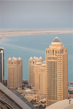 simsearch:841-07083917,k - Buildings in Doha, Qatar, Middle East Stock Photo - Rights-Managed, Code: 841-07082018