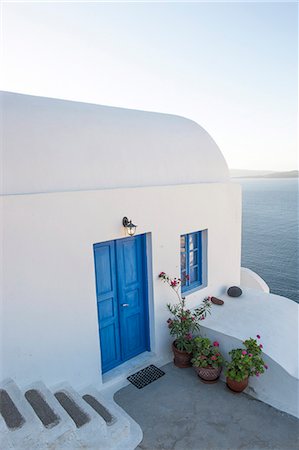 flowers greece - Oia, Santorini, Cyclades, Greek Islands, Greece, Europe Stock Photo - Rights-Managed, Code: 841-07082055
