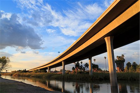 Interstate 8 Bridge over the Colorado River, Gateway Park, Yuma, Arizona, United States of America, North America Stock Photo - Rights-Managed, Code: 841-07082591