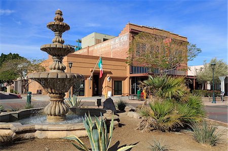 Fountain on Main Street, Yuma, Arizona, United States of America, North America Stock Photo - Rights-Managed, Code: 841-07082593