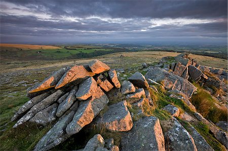 simsearch:841-06807783,k - Early morning sunlight lights up the granite rocks of Belstone Tor, Dartmoor National Park, Devon, England, United Kingdom, Europe Stock Photo - Rights-Managed, Code: 841-07082899