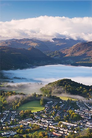 simsearch:841-07590500,k - Aerial view over Keswick to a mist covered Derwent Water, Lake District National Park, Cumbria, England, United Kingdom, Europe Stock Photo - Rights-Managed, Code: 841-07082944