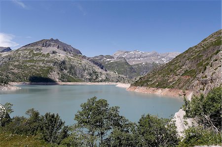 simsearch:841-07082113,k - Emosson Lake in the canton of Valais, Switzerland, Europe Stock Photo - Rights-Managed, Code: 841-07083196