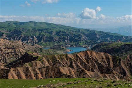 Green scenery around the Darbandikhan artificial lake on the border of Iran, Iraq Kurdistan, Iraq, Middle East Stock Photo - Rights-Managed, Code: 841-07083376